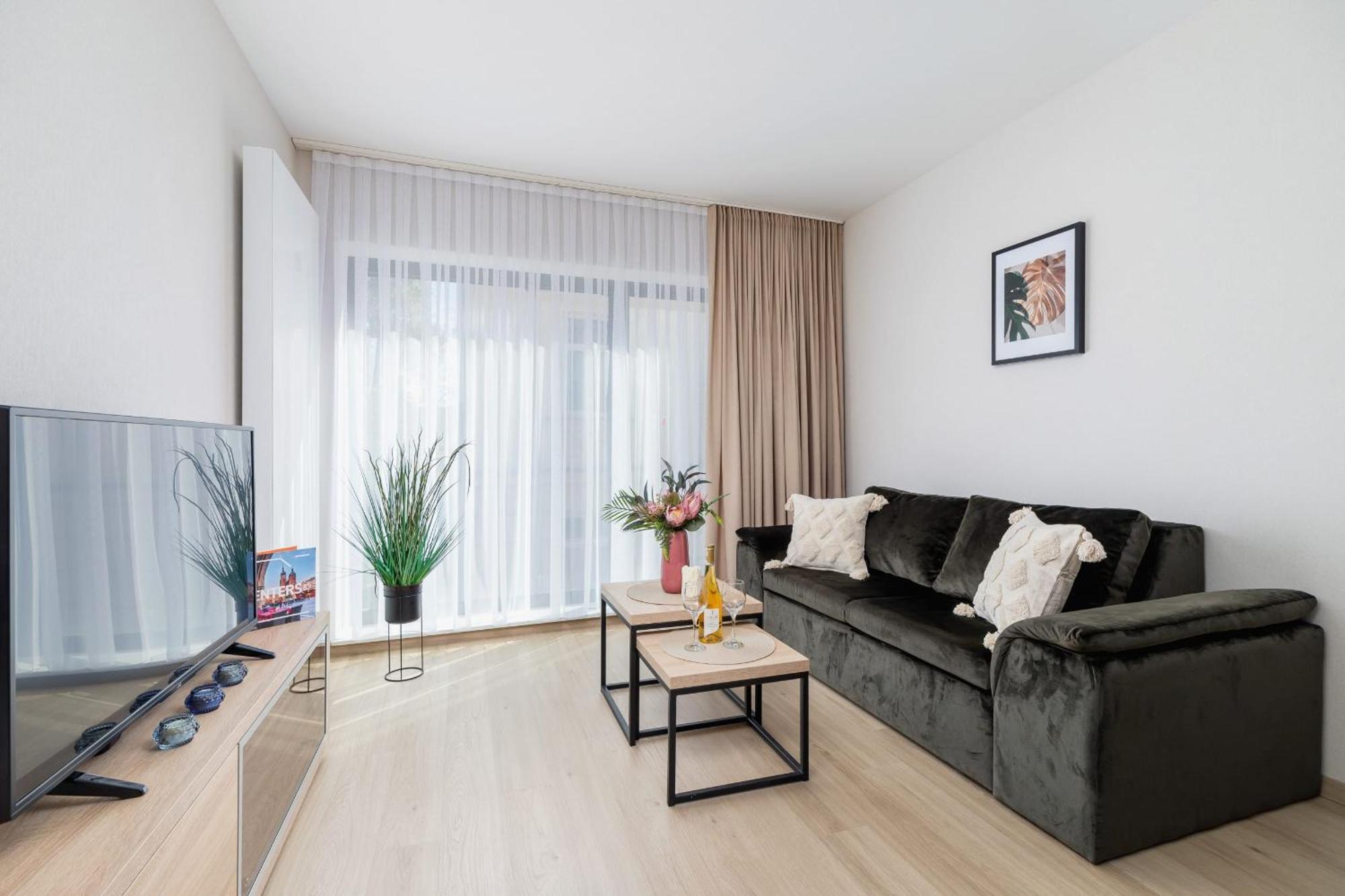 Modern Studios With Air Conditioning In Downtown Krakow By Noclegi Renters Exterior photo