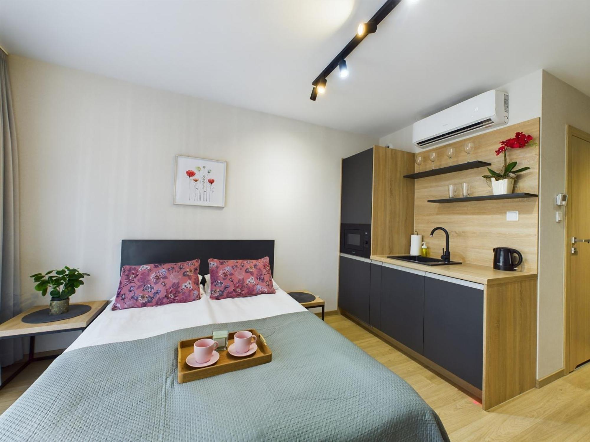 Modern Studios With Air Conditioning In Downtown Krakow By Noclegi Renters Exterior photo